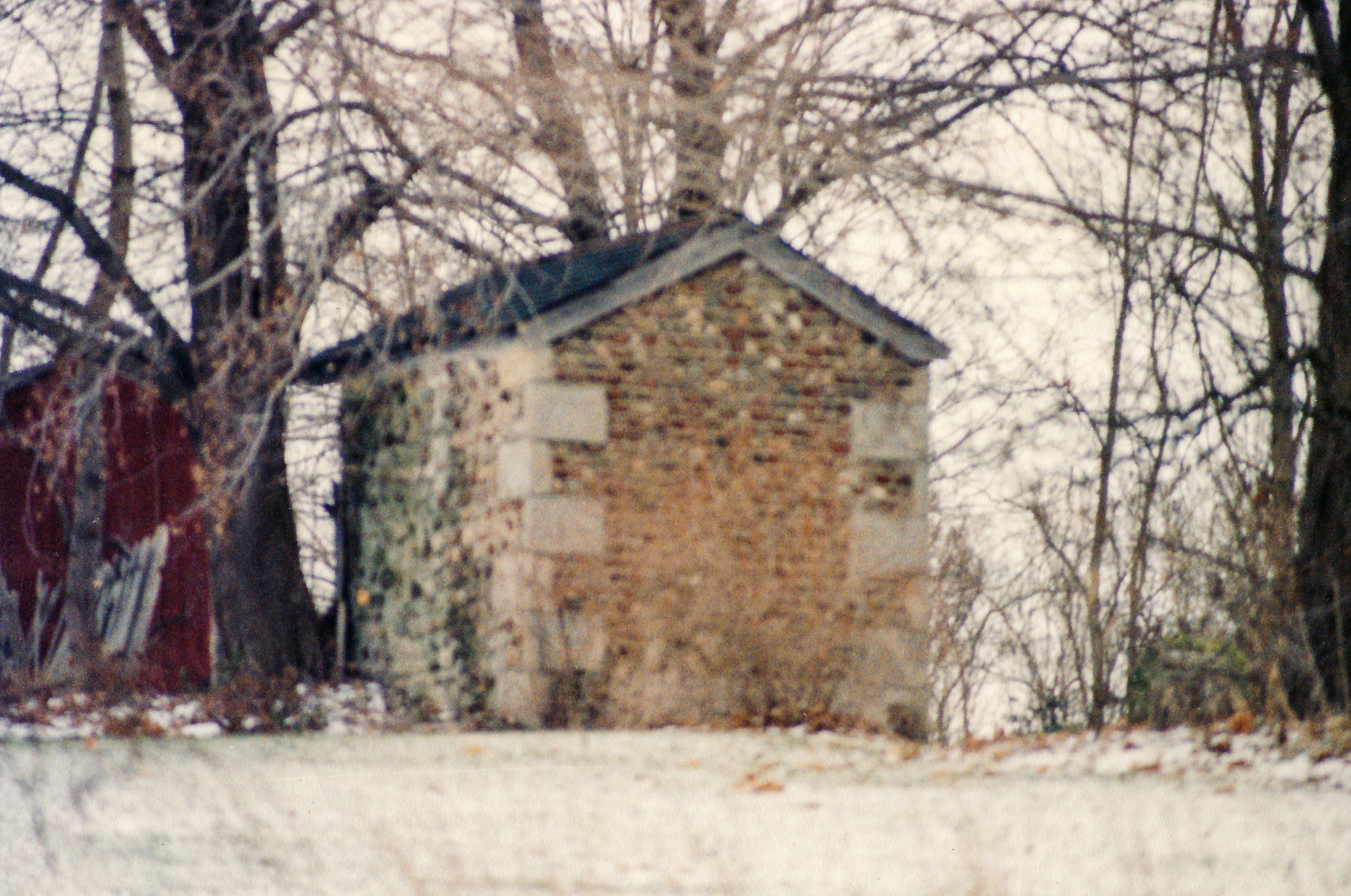 Men-14 Outbuildings 3